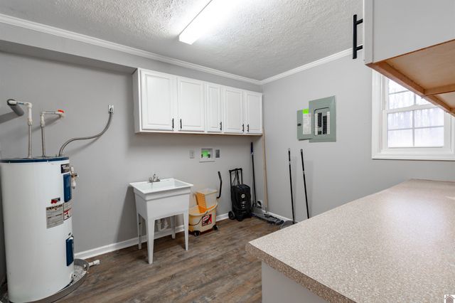 1353 Reed Ave, Paducah, KY 42001