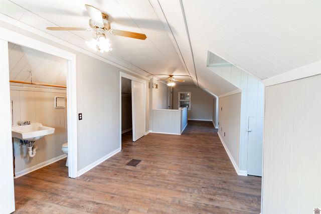 1353 Reed Ave, Paducah, KY 42001