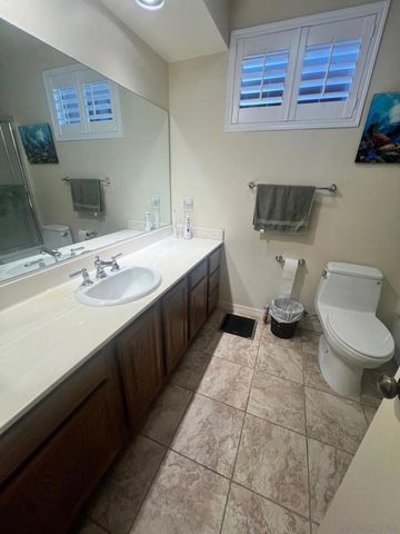 4487 Colbath Ave 207, Sherman Oaks, CA 91423