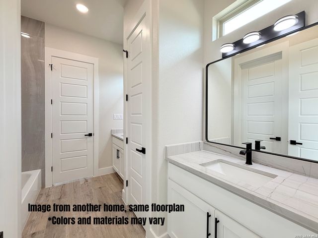 140 Timber Heights, La Vernia, TX 78101