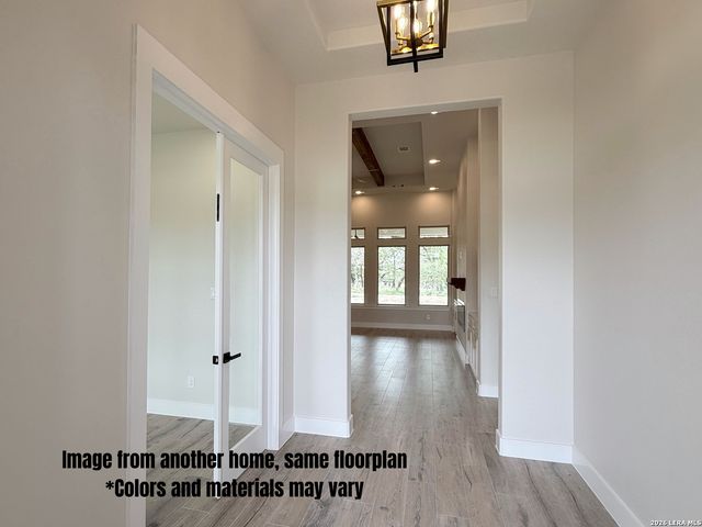 140 Timber Heights, La Vernia, TX 78101