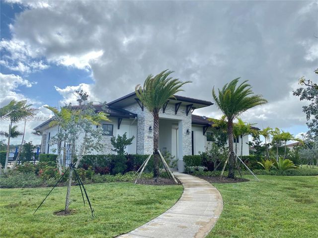 10265 SW 231st Ln ., Miami, FL 33190