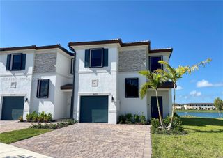 10265 SW 231st Ln ., Miami, FL 33190