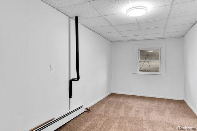 7268 Chalmers Avenue, Warren, MI 48091