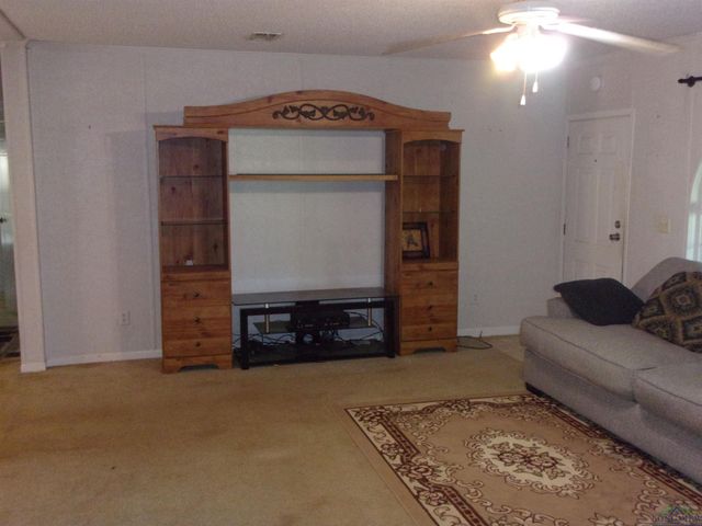 20 CR 1766 Cut Off Rd., Jefferson, TX 75657