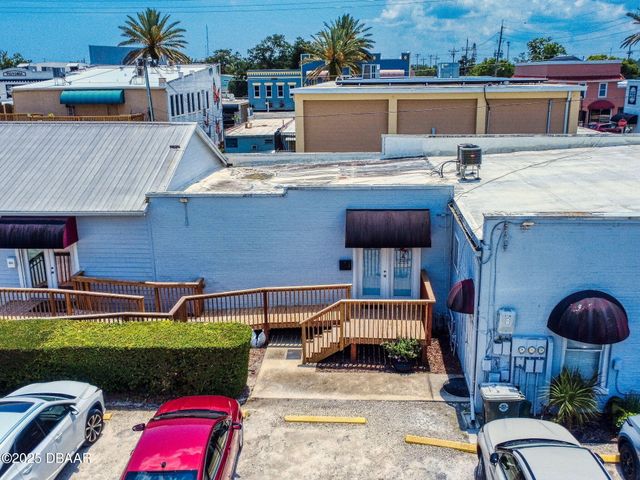 103 N Orange Street, New Smyrna Beach, FL 32168
