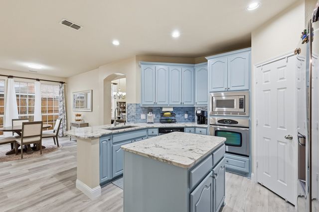 2122 TRICKLING CREEK Drive, Garland, TX 75041