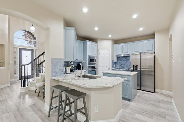 2122 TRICKLING CREEK Drive, Garland, TX 75041