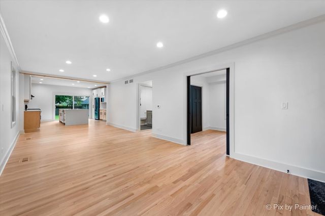 518 Illinois Street, Geneva, IL 60134