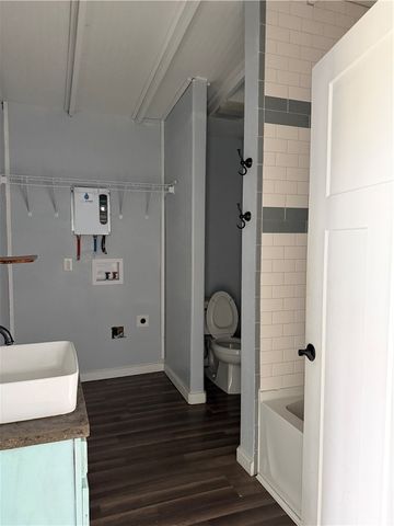 14075 Beaty Road, Gravette, AR 72736