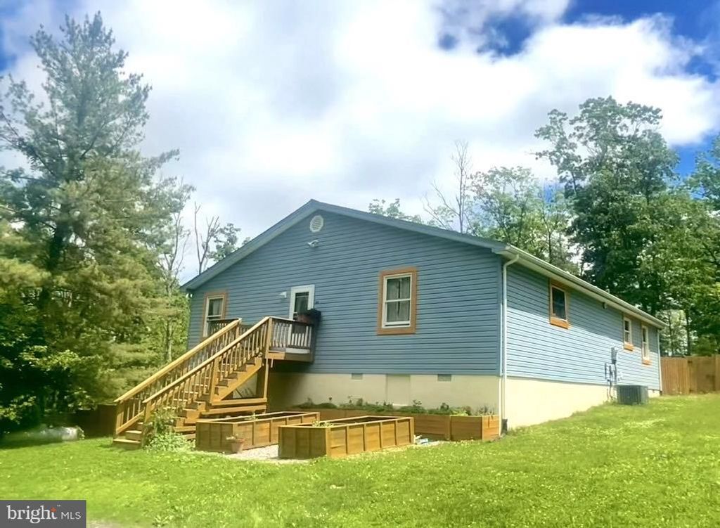 415 ROLLY RD, Mount Jackson, VA 22842
