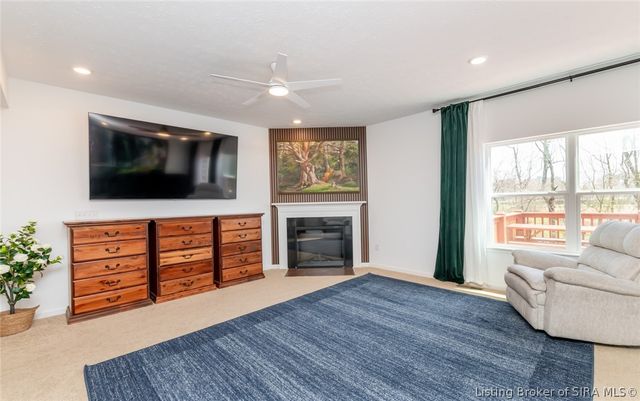 8040 Schrieber Road, Floyds Knobs, IN 47119