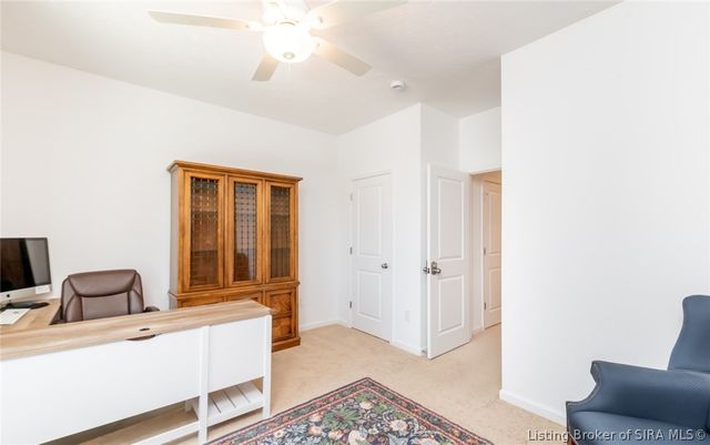 8040 Schrieber Road, Floyds Knobs, IN 47119