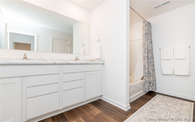 8040 Schrieber Road, Floyds Knobs, IN 47119