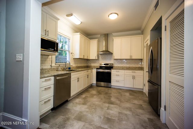 2363 ERNEST Street, Jacksonville, FL 32204