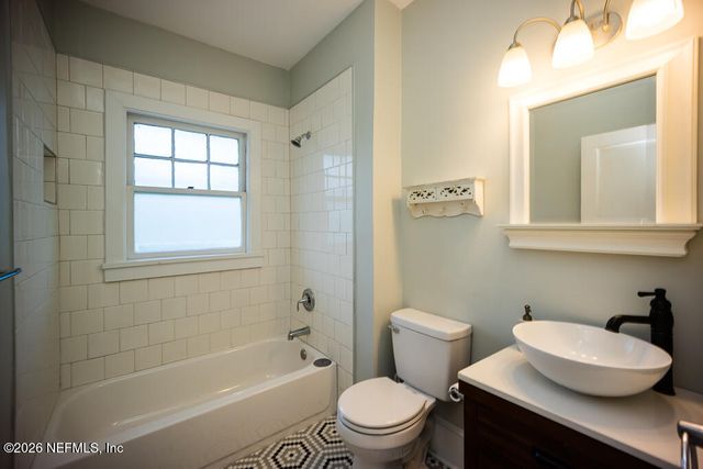 2363 ERNEST Street, Jacksonville, FL 32204