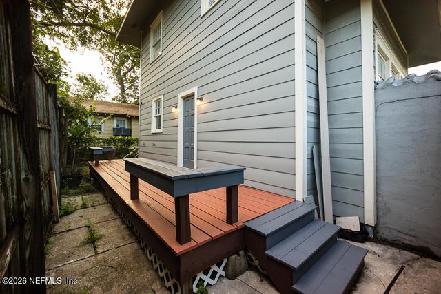 2363 ERNEST Street, Jacksonville, FL 32204