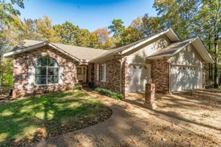 48 Pintuerero Way, Hot Springs Village, AR 71909
