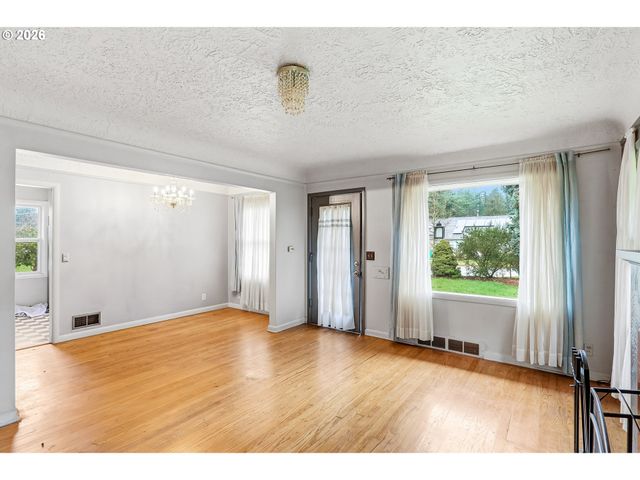 4510 Se 128TH Ave, Portland, OR 97236
