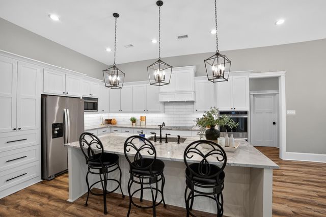 125 Oakbend Trail, Mabank, TX 75147