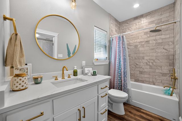 125 Oakbend Trail, Mabank, TX 75147