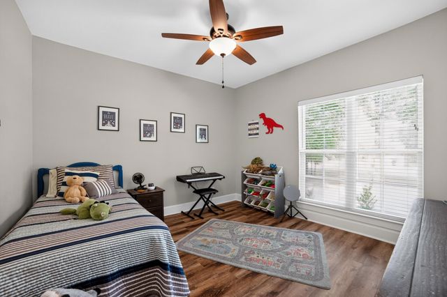 125 Oakbend Trail, Mabank, TX 75147
