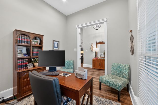 125 Oakbend Trail, Mabank, TX 75147