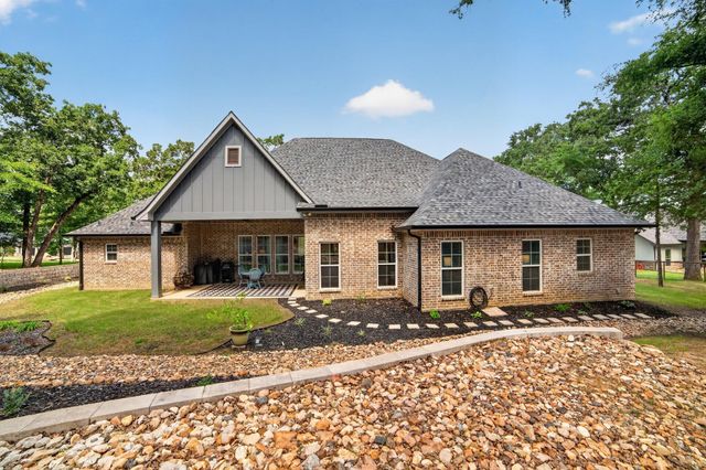125 Oakbend Trail, Mabank, TX 75147