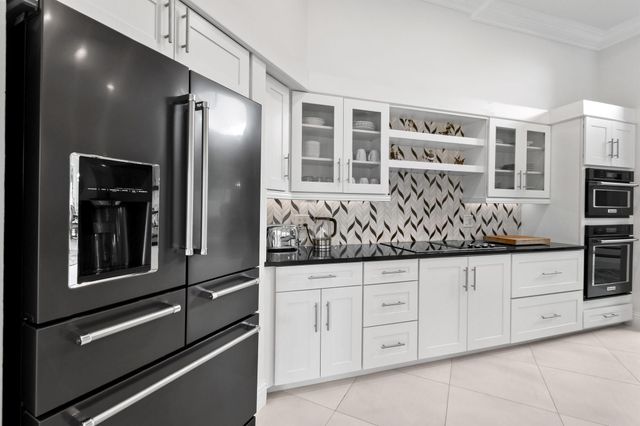 10561 SE Le Parc, Jupiter, FL 33469