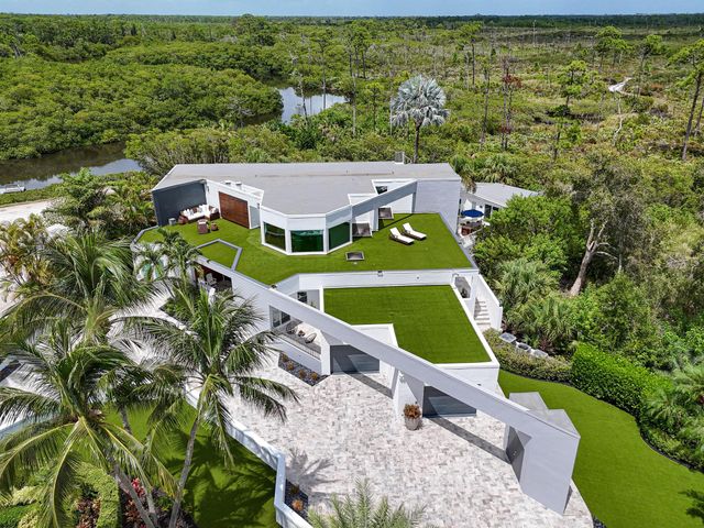 10561 SE Le Parc, Jupiter, FL 33469