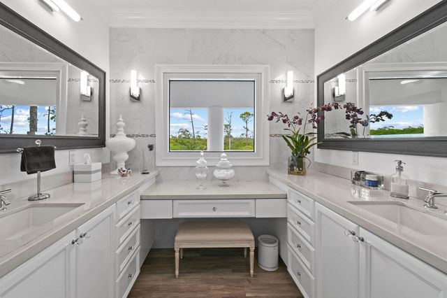 10561 SE Le Parc, Jupiter, FL 33469