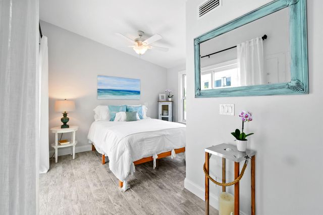 10561 SE Le Parc, Jupiter, FL 33469