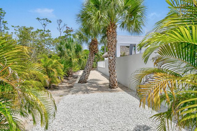 10561 SE Le Parc, Jupiter, FL 33469