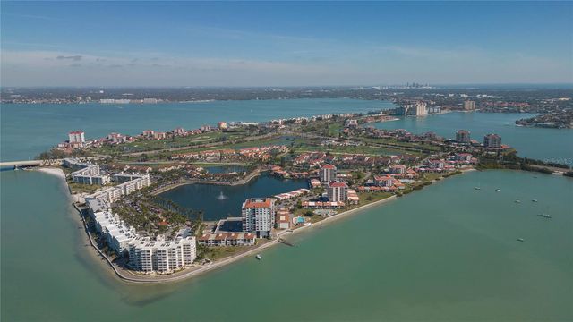 6080 BAHIA DEL MAR CIRCLE 113, St Petersburg, FL 33715