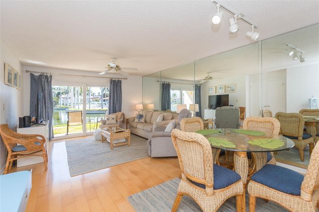 6080 BAHIA DEL MAR CIRCLE 113, St Petersburg, FL 33715