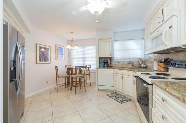 6080 BAHIA DEL MAR CIRCLE 113, St Petersburg, FL 33715