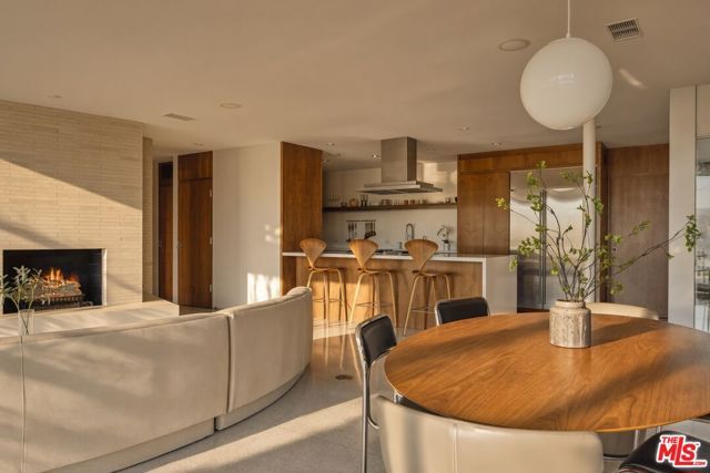 3201 Oakley Drive, Los Angeles, CA 90068