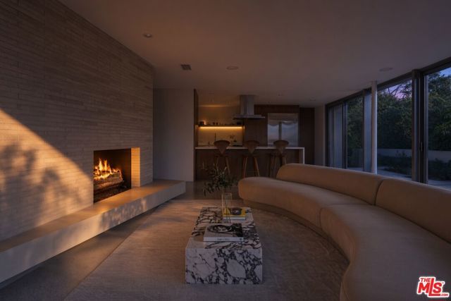 3201 Oakley Drive, Los Angeles, CA 90068