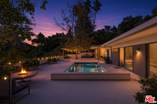 3201 Oakley Drive, Los Angeles, CA 90068