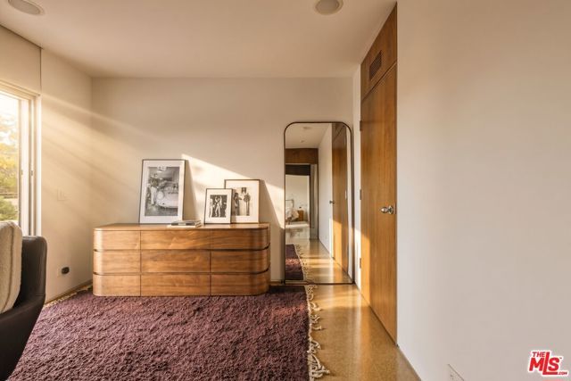 3201 Oakley Drive, Los Angeles, CA 90068