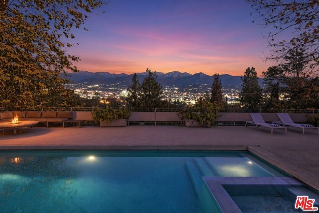 3201 Oakley Drive, Los Angeles, CA 90068