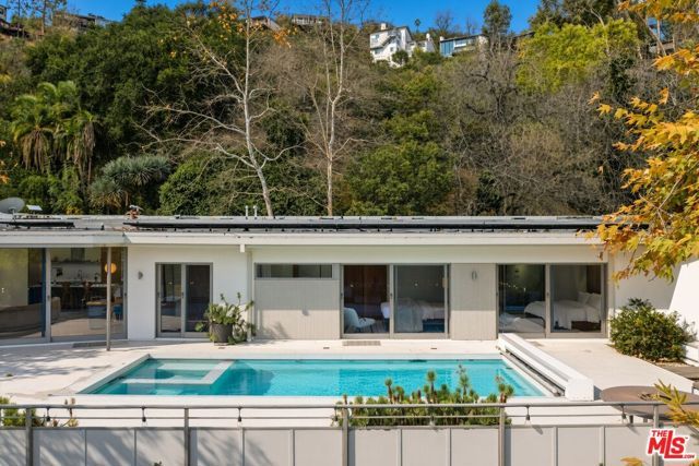 3201 Oakley Drive, Los Angeles, CA 90068