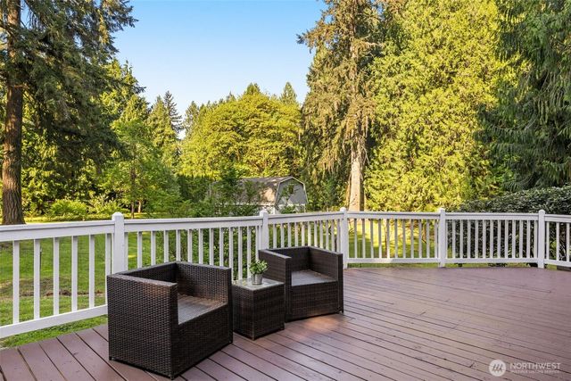 19442 NE 166th Place, Woodinville, WA 98077