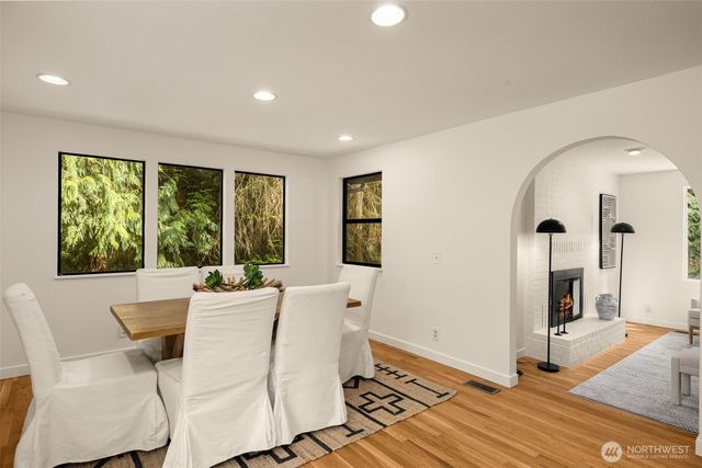 19442 NE 166th Place, Woodinville, WA 98077