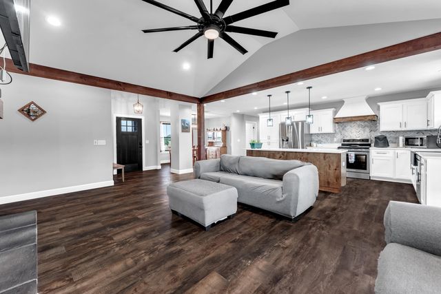 396 Bluebell Road, Billings, MO 65610