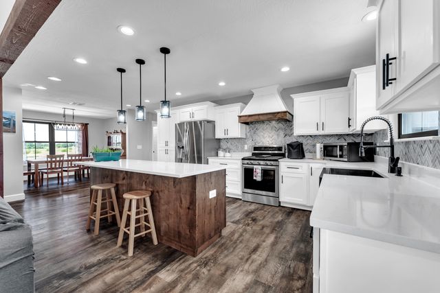 396 Bluebell Road, Billings, MO 65610