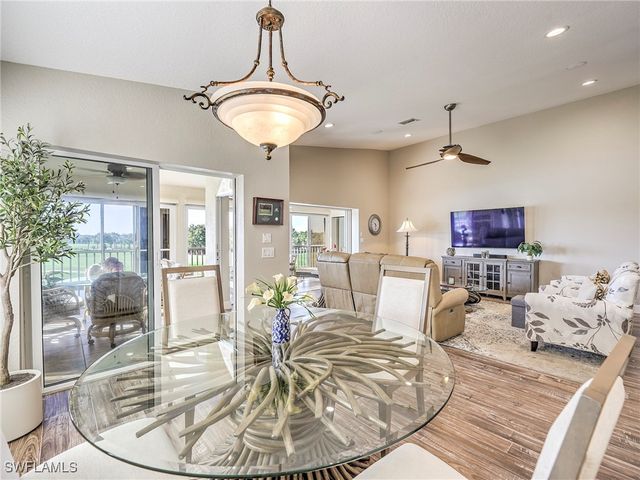 8460 Southbridge DR 2, Estero, FL 33967