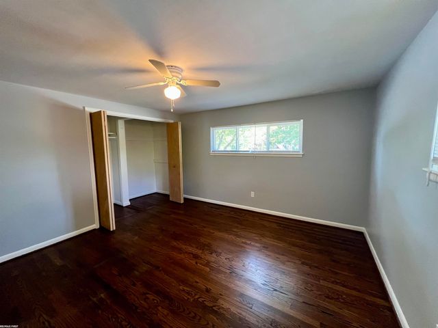 20351 8 Mile Road, St Clair Shores, MI 48080