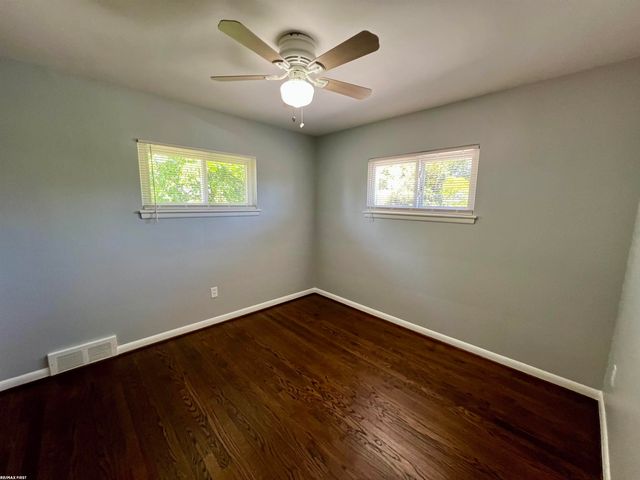 20351 8 Mile Road, St Clair Shores, MI 48080