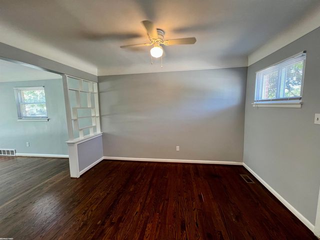 20351 8 Mile Road, St Clair Shores, MI 48080